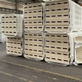 Sandwichplatten Dach, Gestapelte Sandwichpaneele Dach 40 mm 2. Wahl Outlet, sofort ab Lager verfügbar, Sandwichpaneele Dach